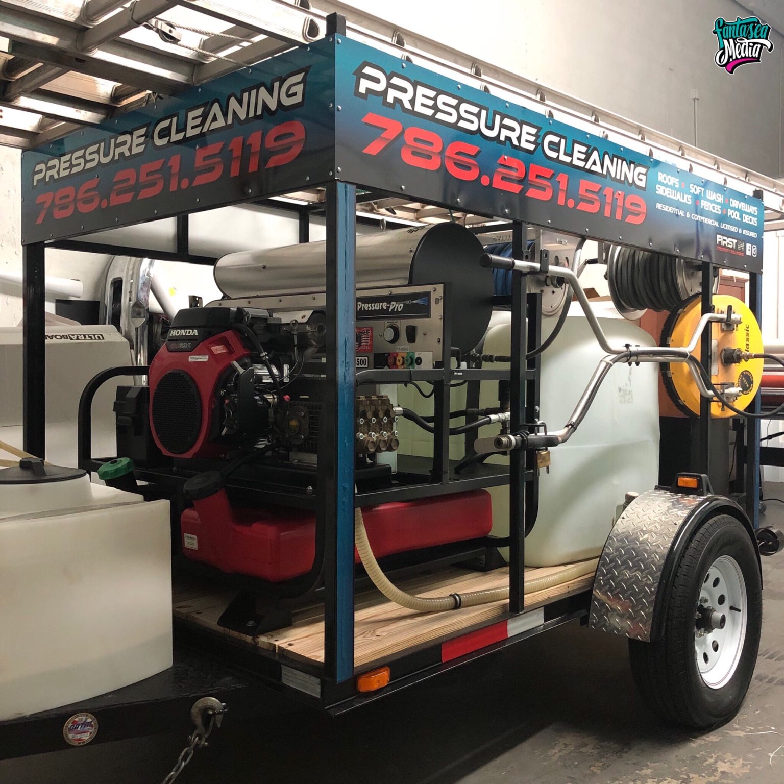 Reflective Vehicle Wraps Miami | Fantasea Media